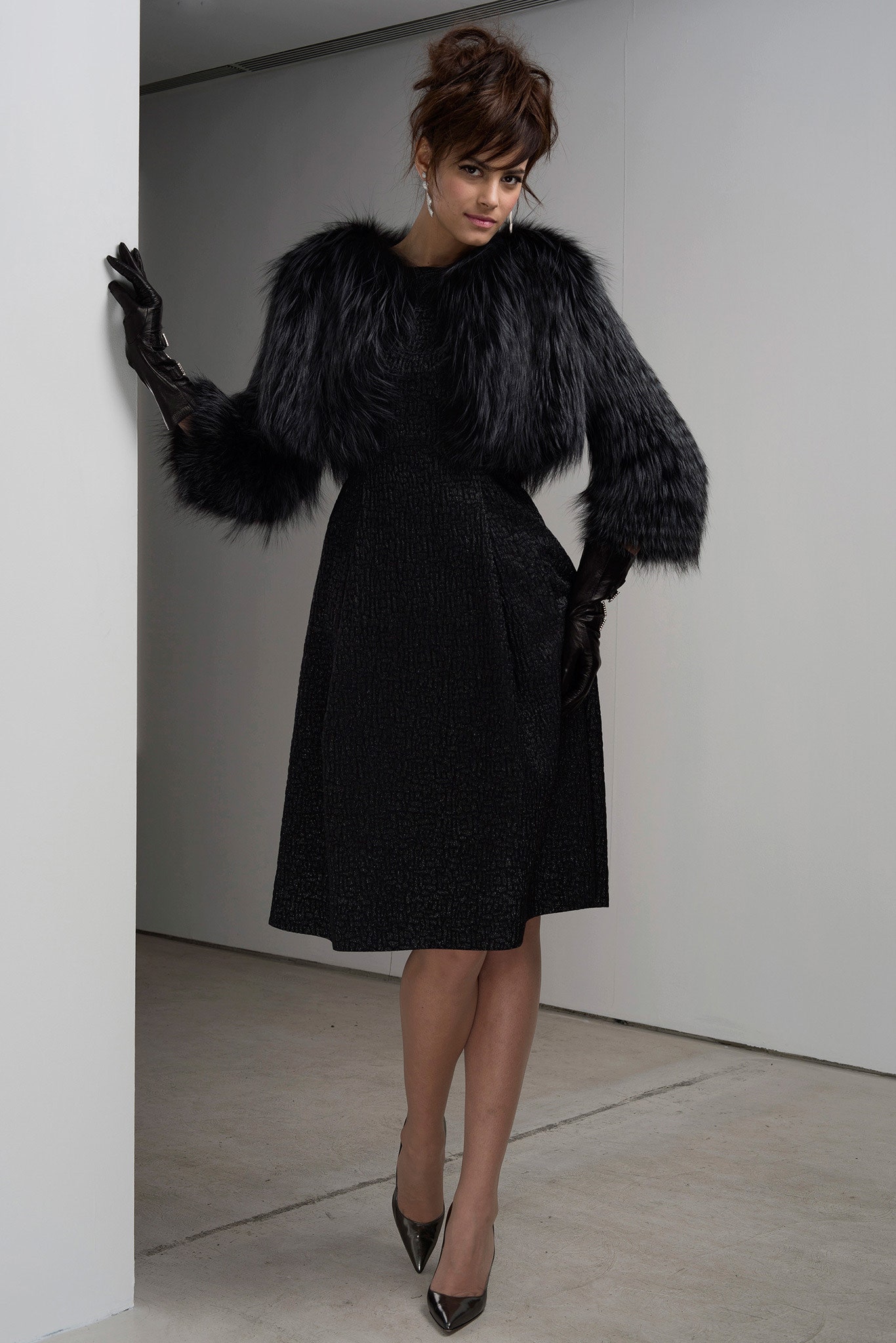 black midi dress with faux-fur cape
