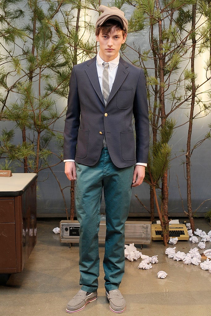 navy blazer with teal pants