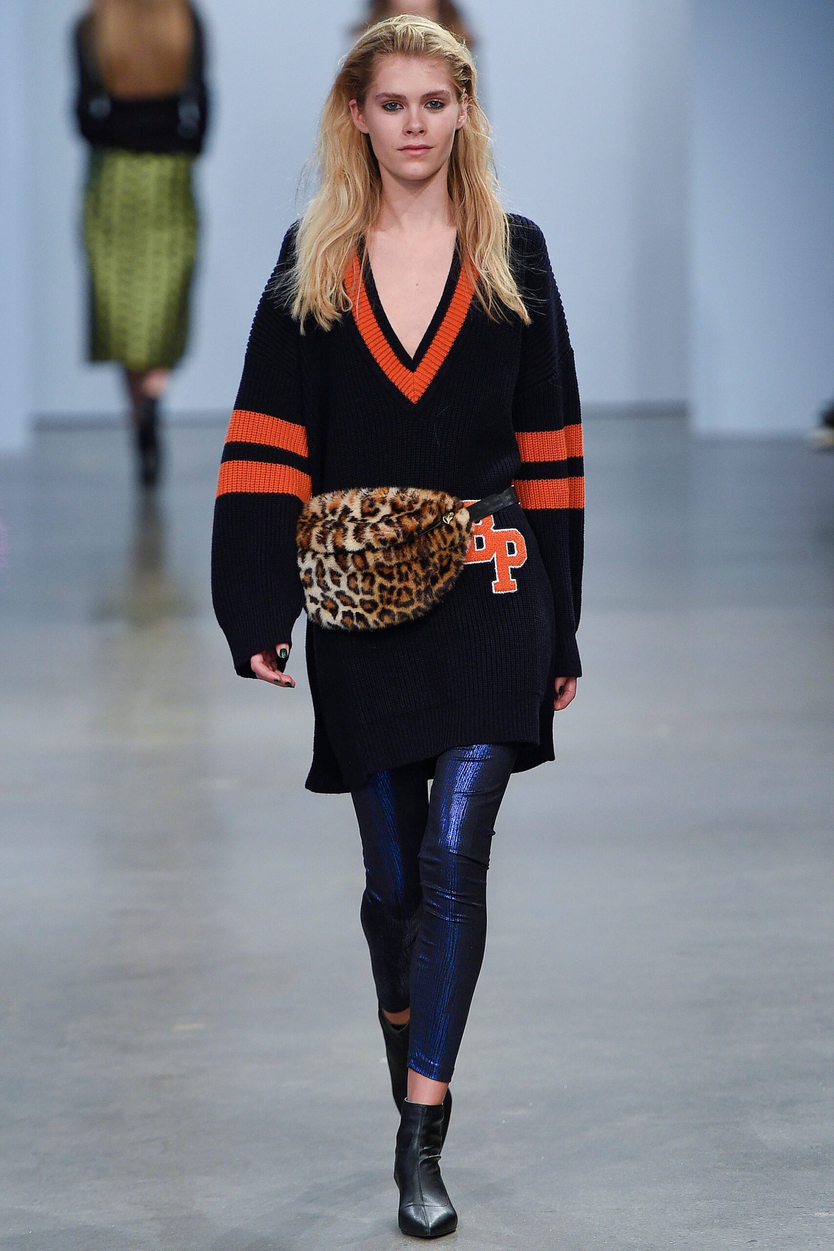 black striped knit top with leggings