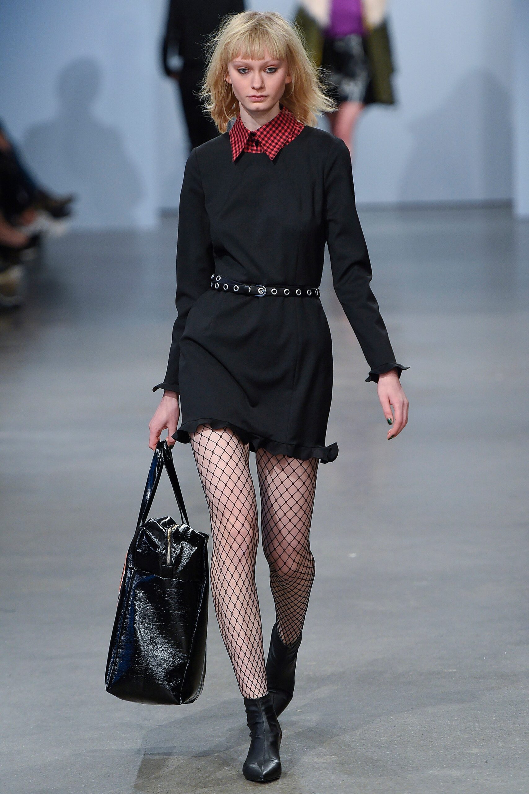 black fitted dress with bag