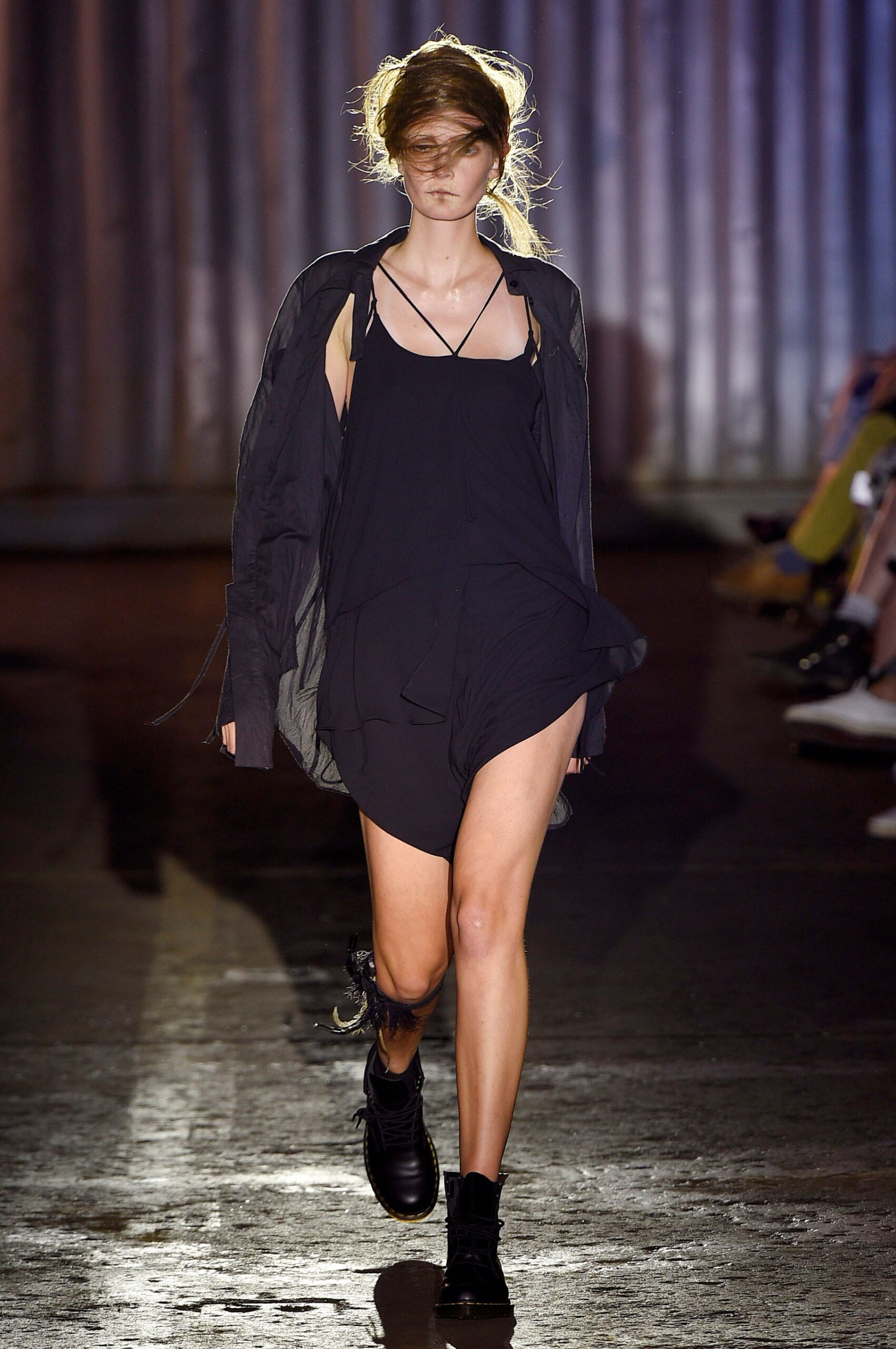black cotton long-sleeve collared oversized buttoned jacket