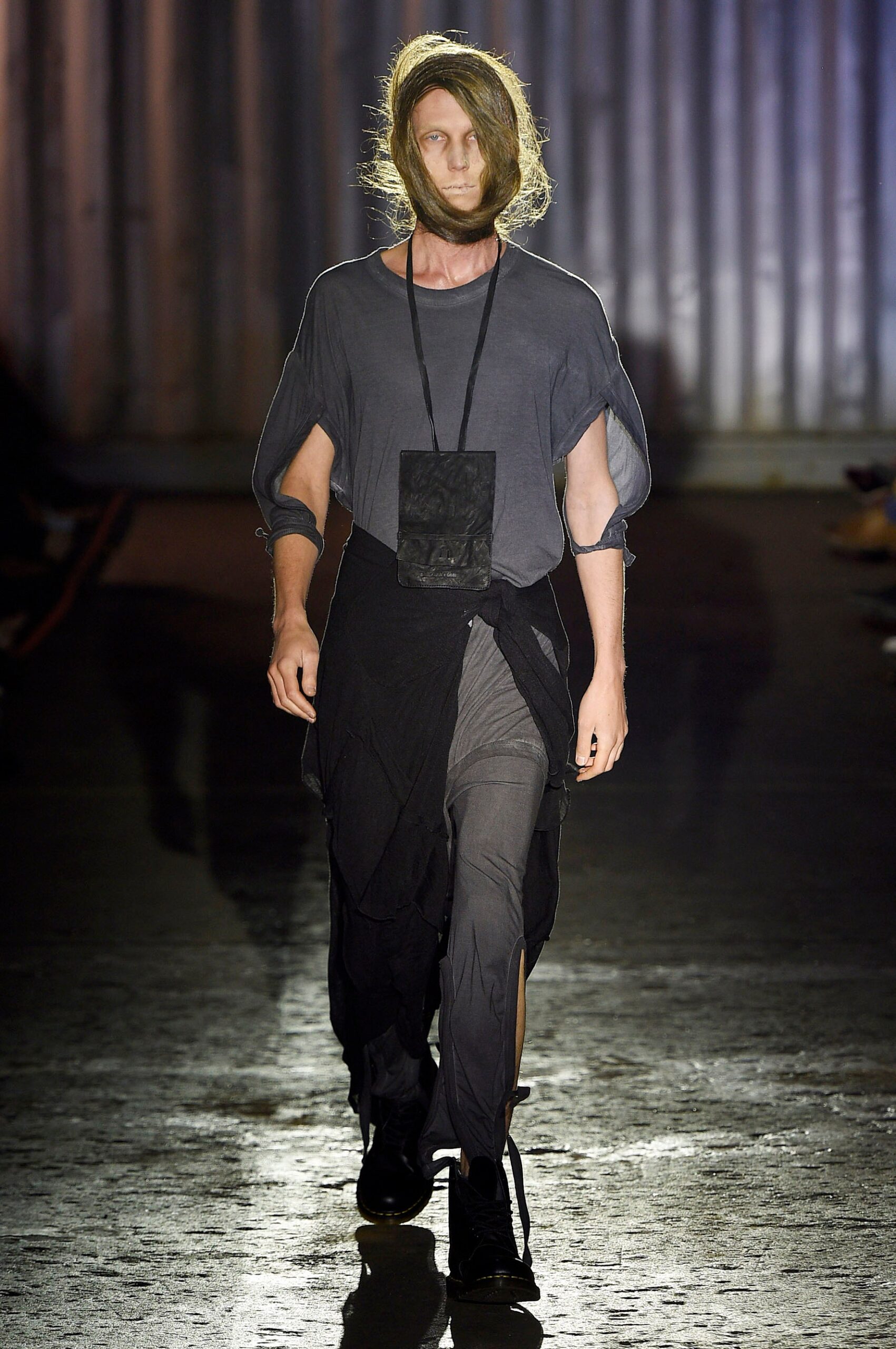 gray relaxed top with black pants