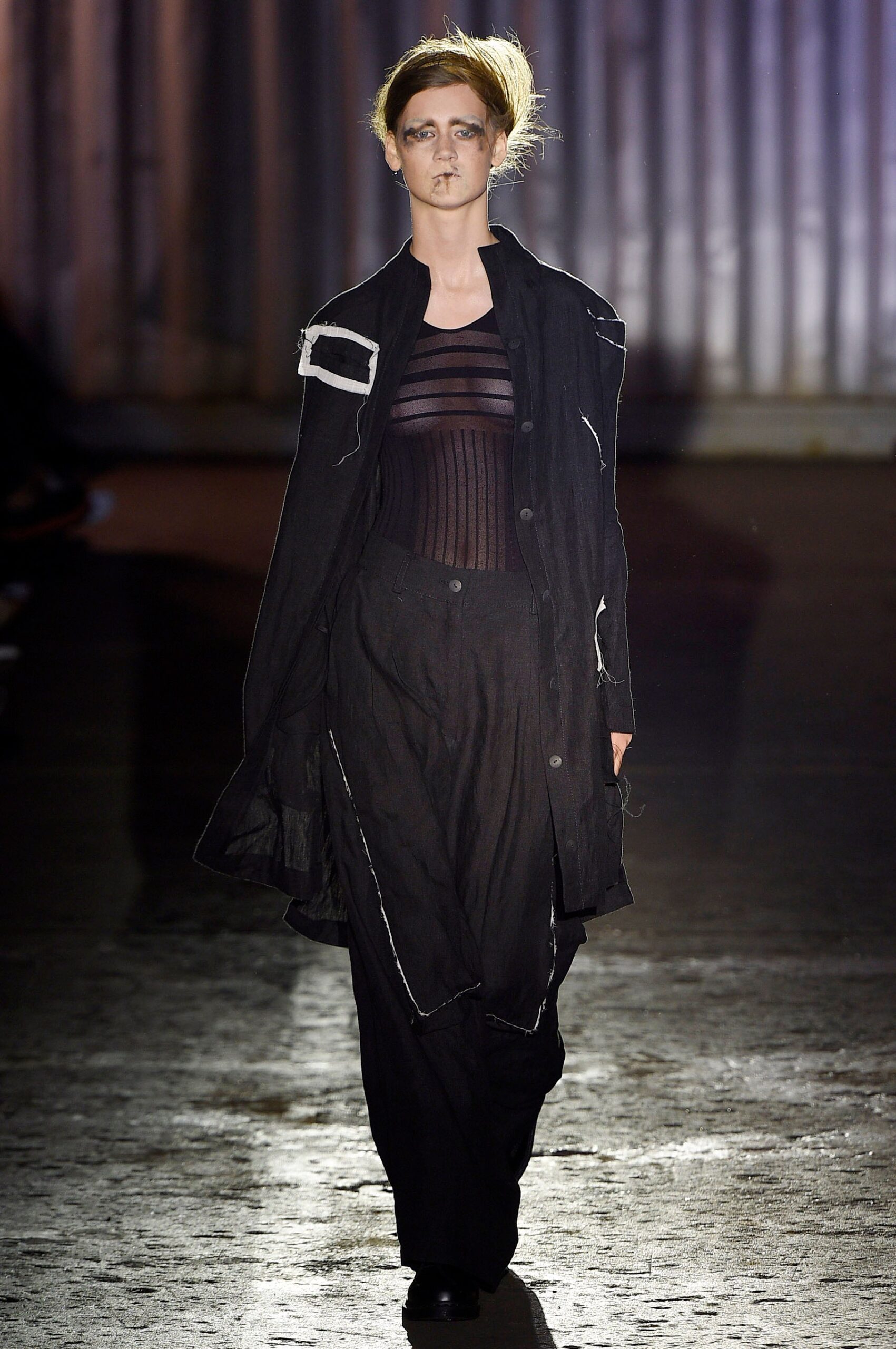 black relaxed coat with fitted top