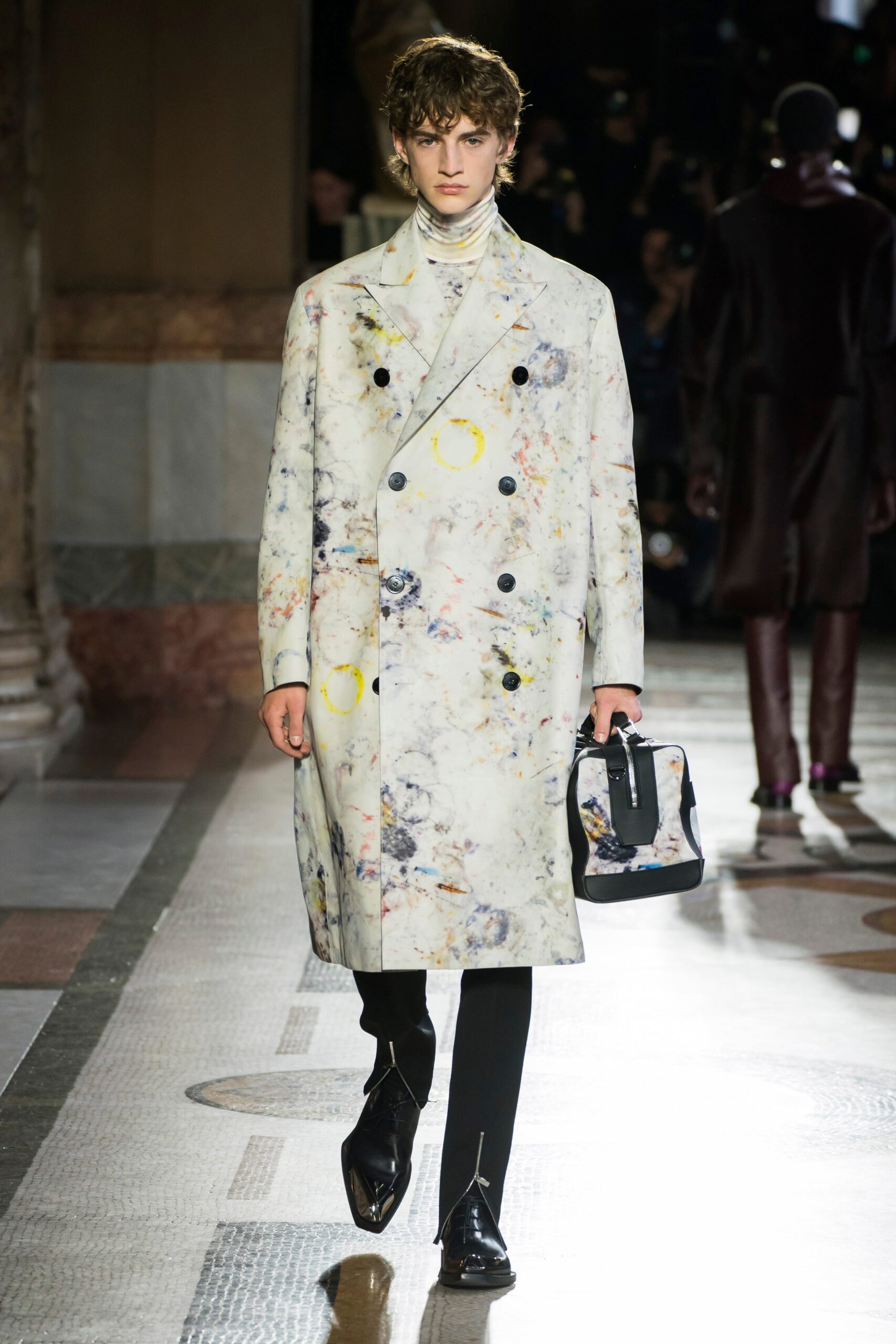 white unknown double-breasted long-sleeve tailored printed buttoned coat