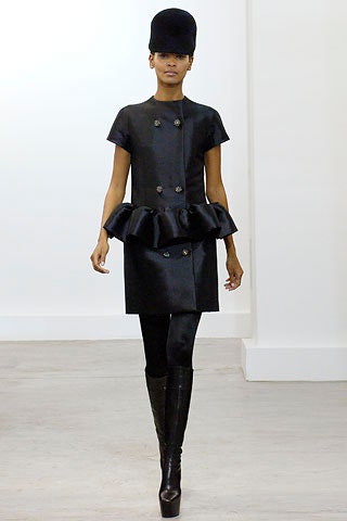 black silk short-sleeve collared fitted buttoned pleated dress