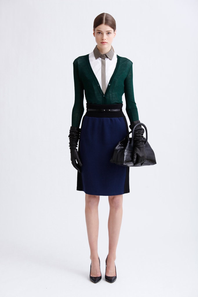 green cotton long-sleeve collared fitted layered top