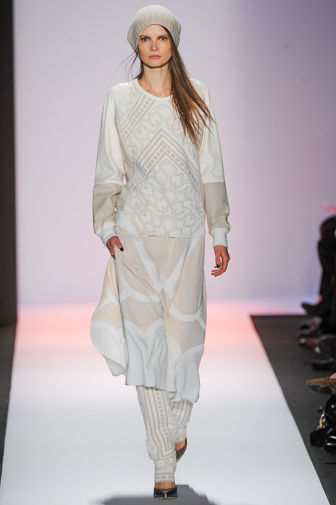 beige and white layered outfit