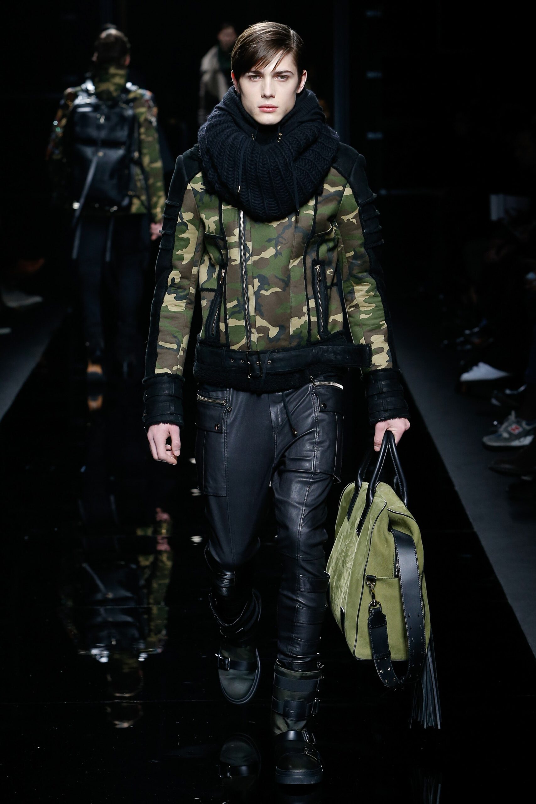 camouflage jacket with slim pants