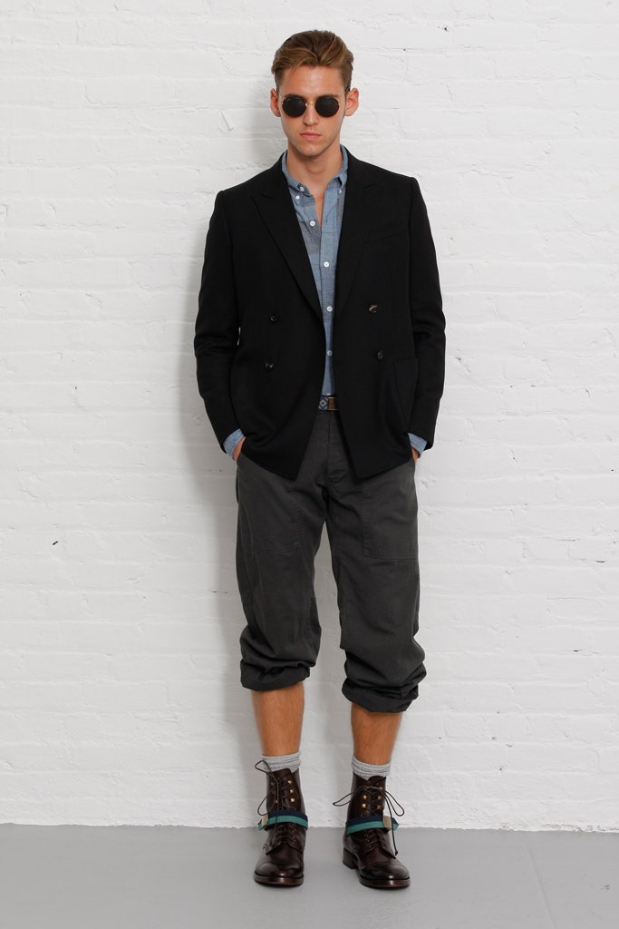 black tailored blazer with blue shirt