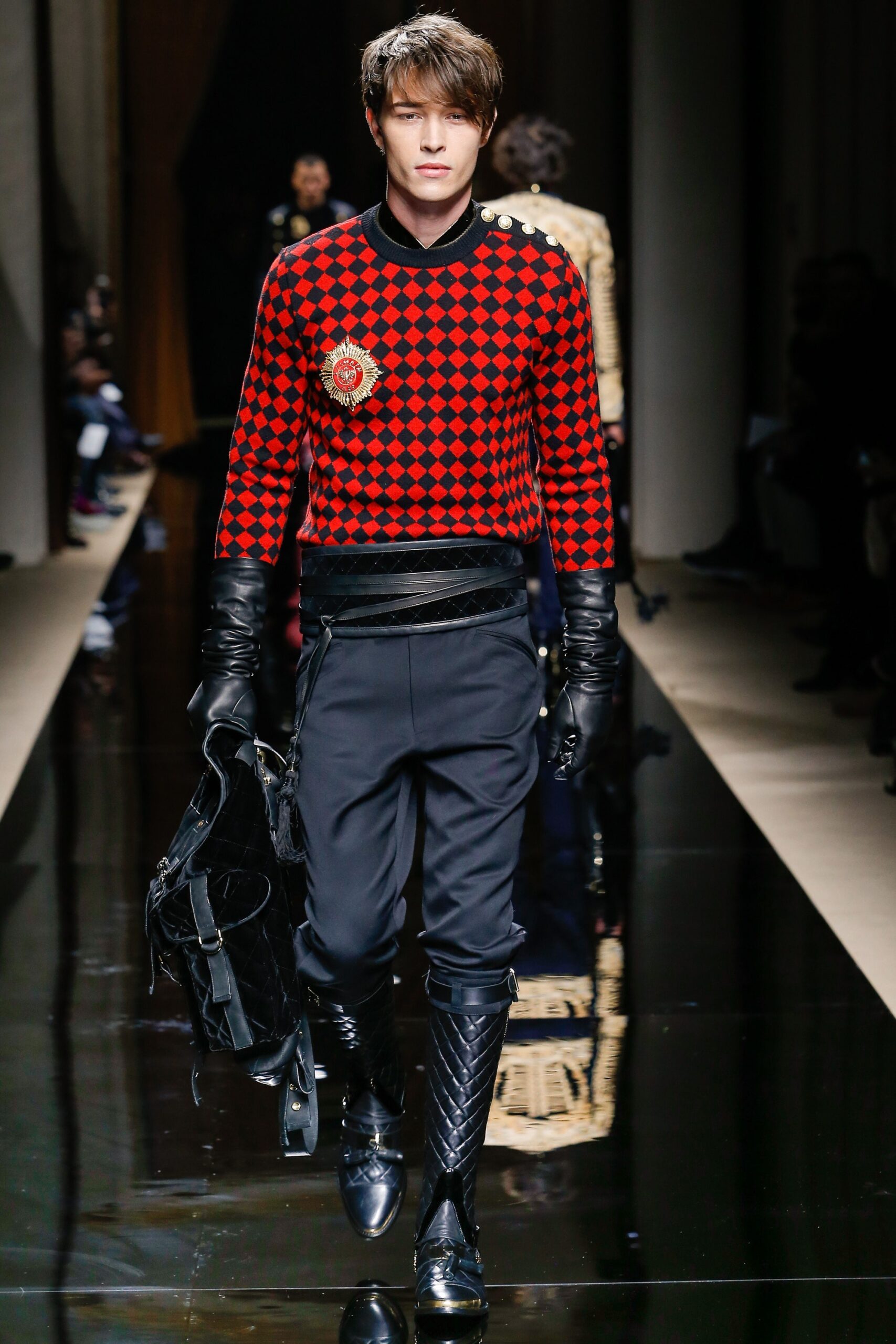 red wool long-sleeve collared fitted checked sweater