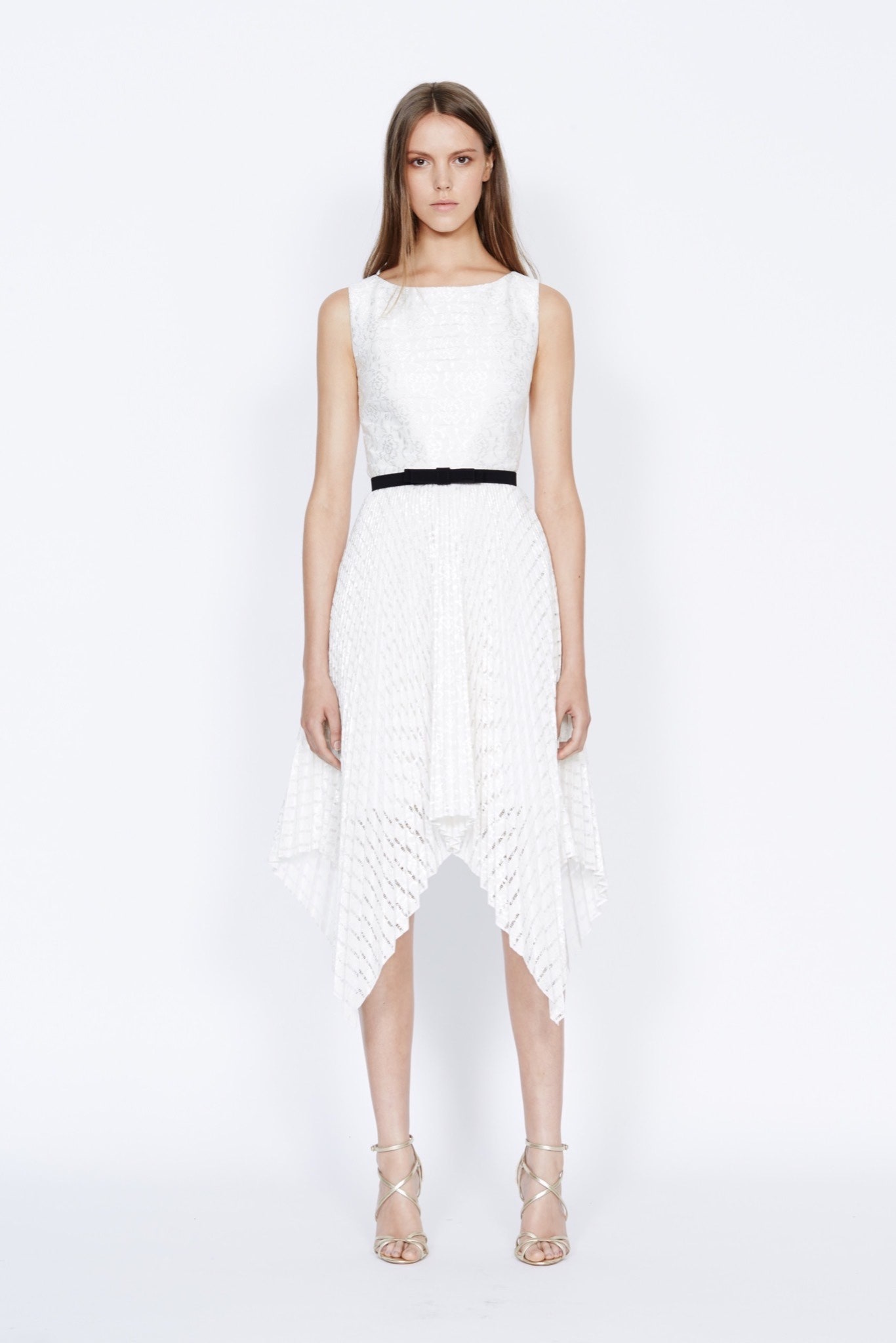 white fitted sleeveless dress
