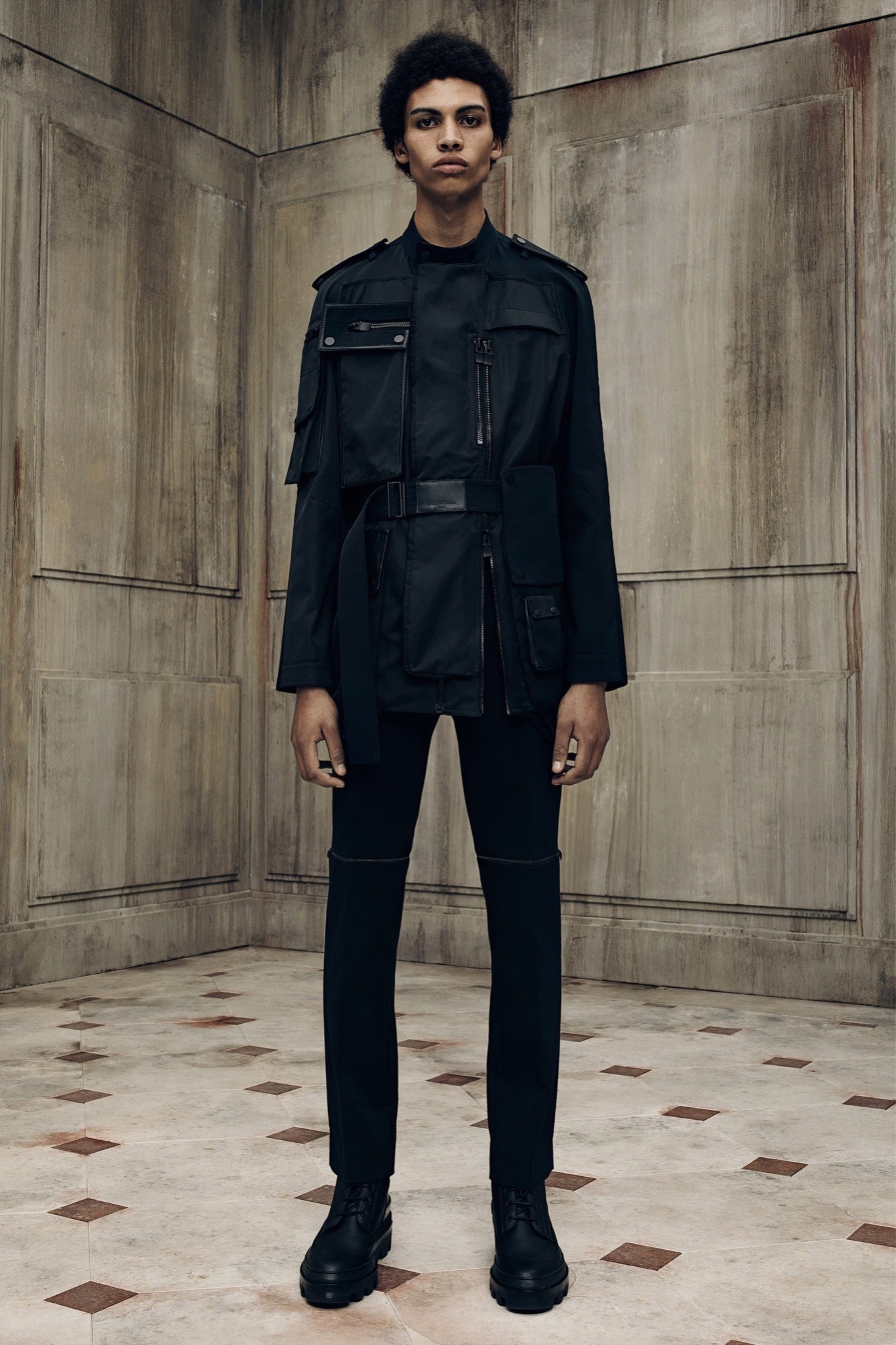 black fitted jacket and pants