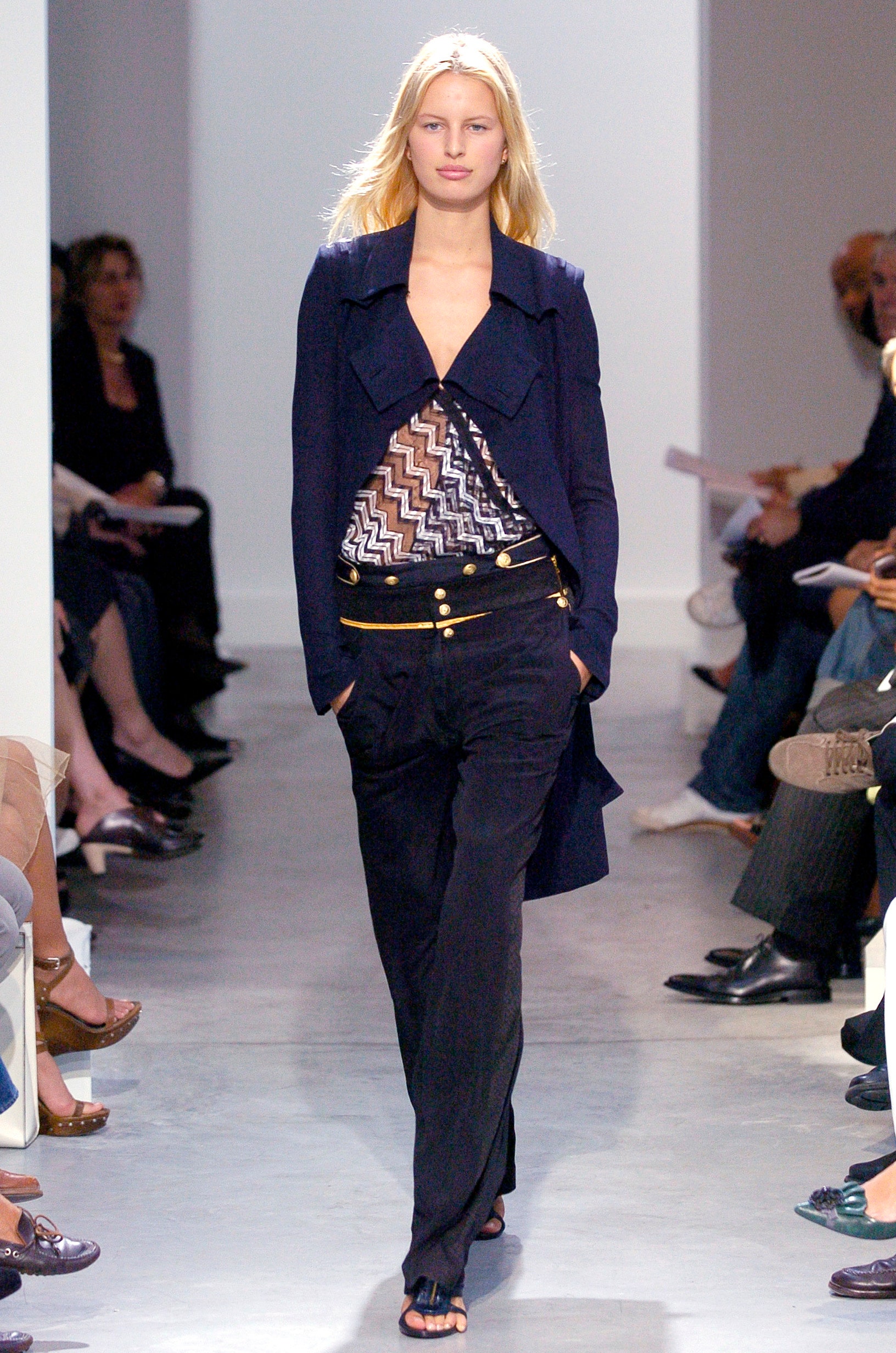 blue cotton long-sleeve collared fitted layered jacket