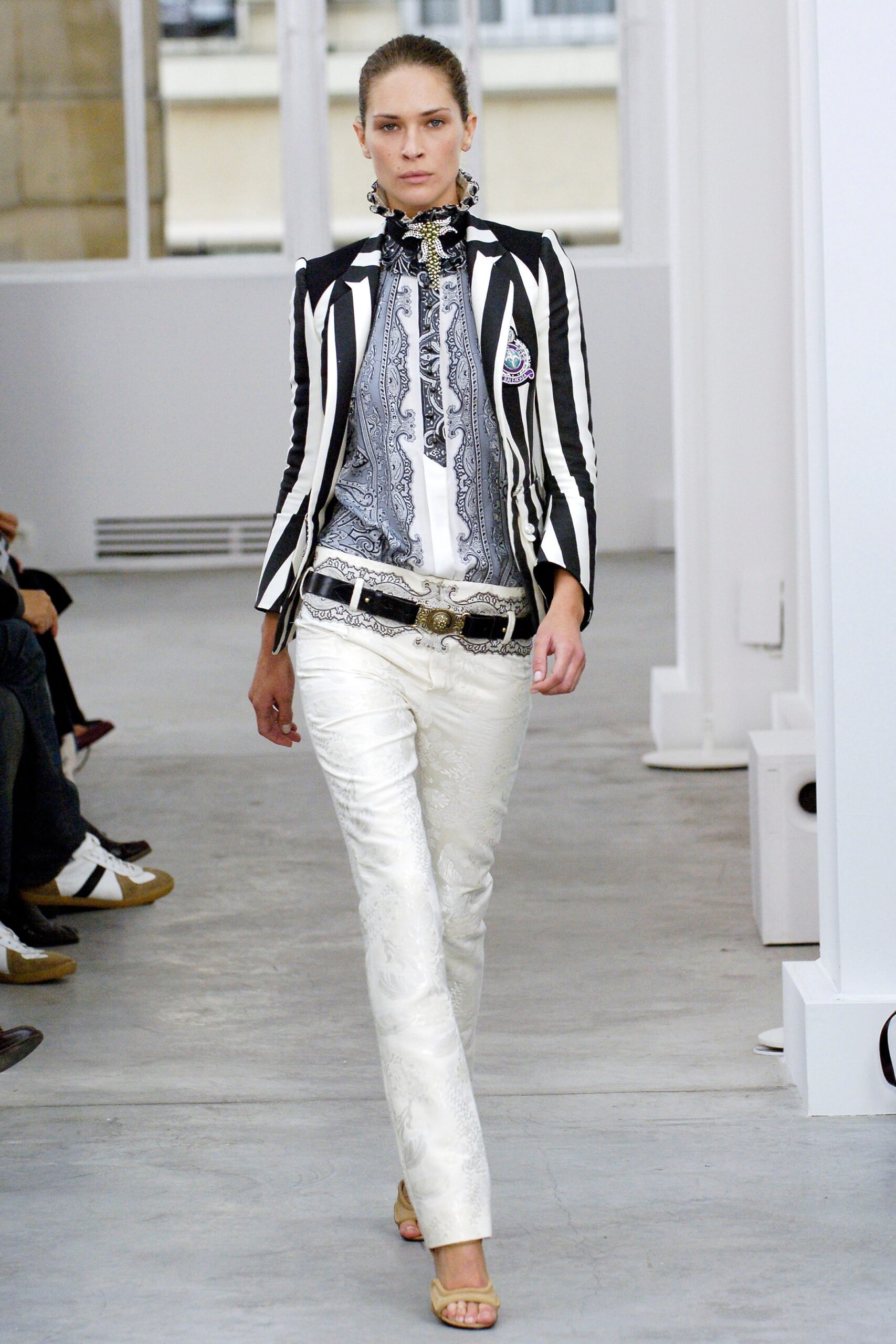 black and white tailored blazer with printed shirt