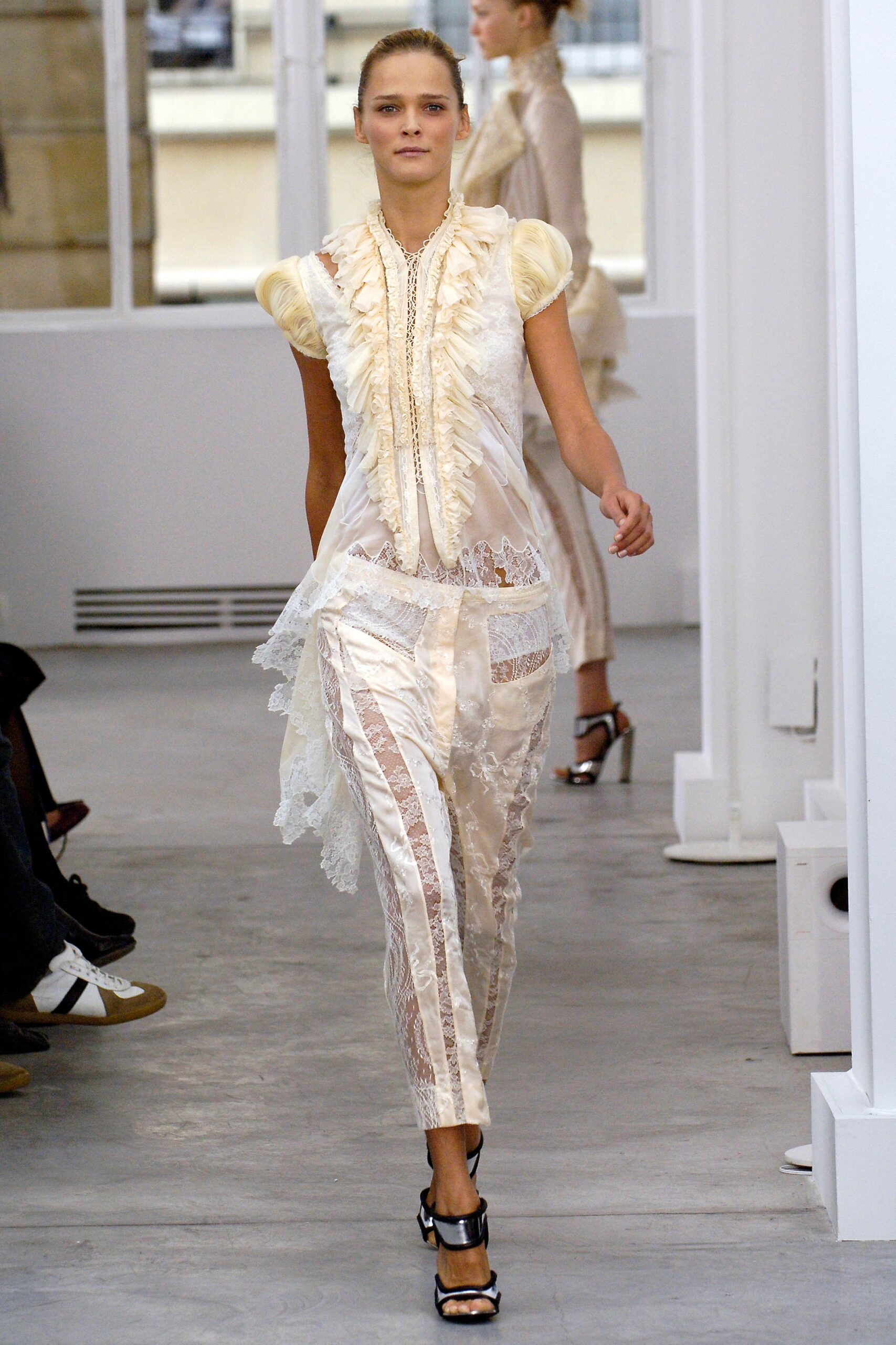 beige lace fitted straight-leg sheer pants