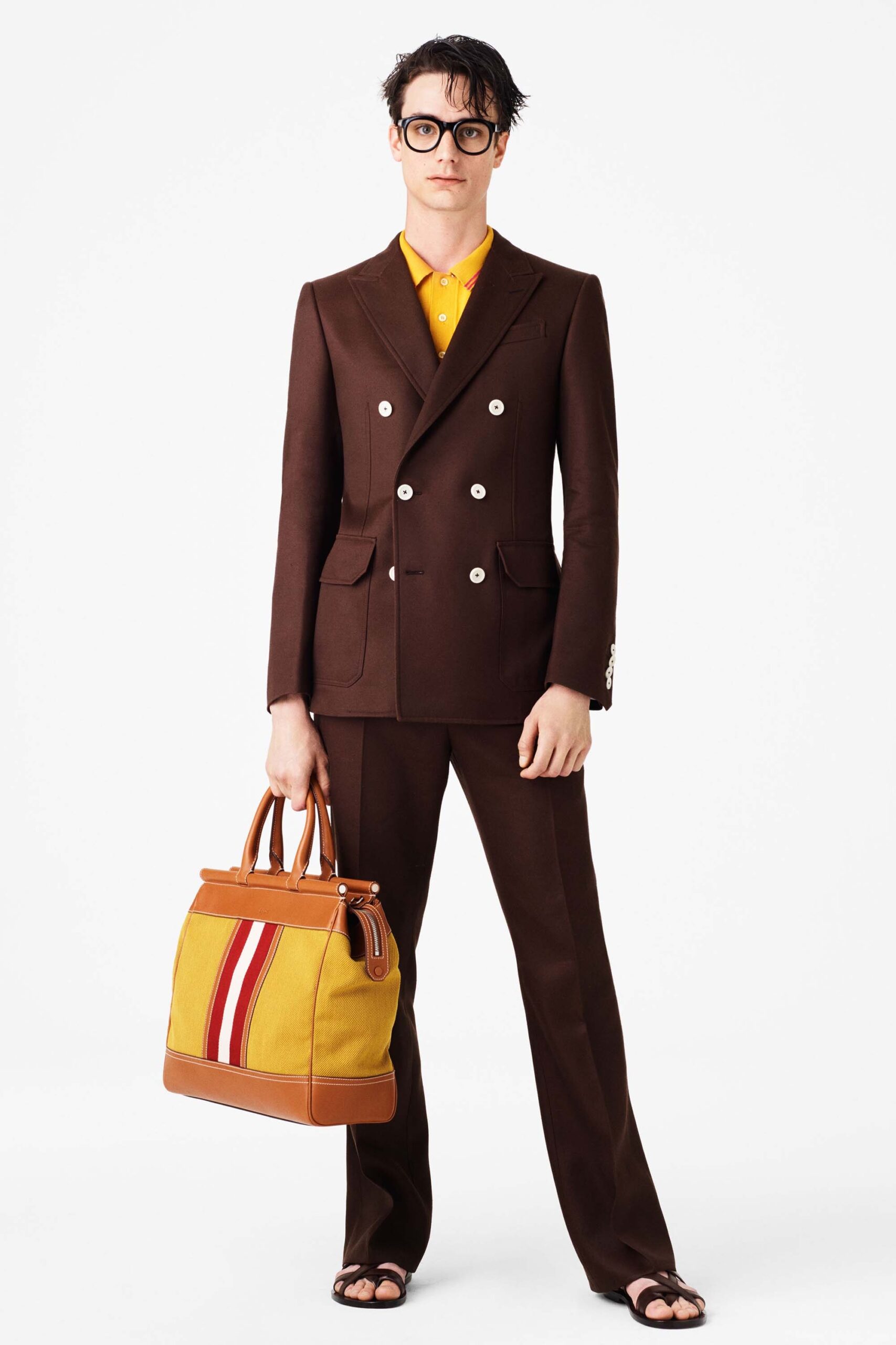 yellow short-sleeve collared fitted shirt