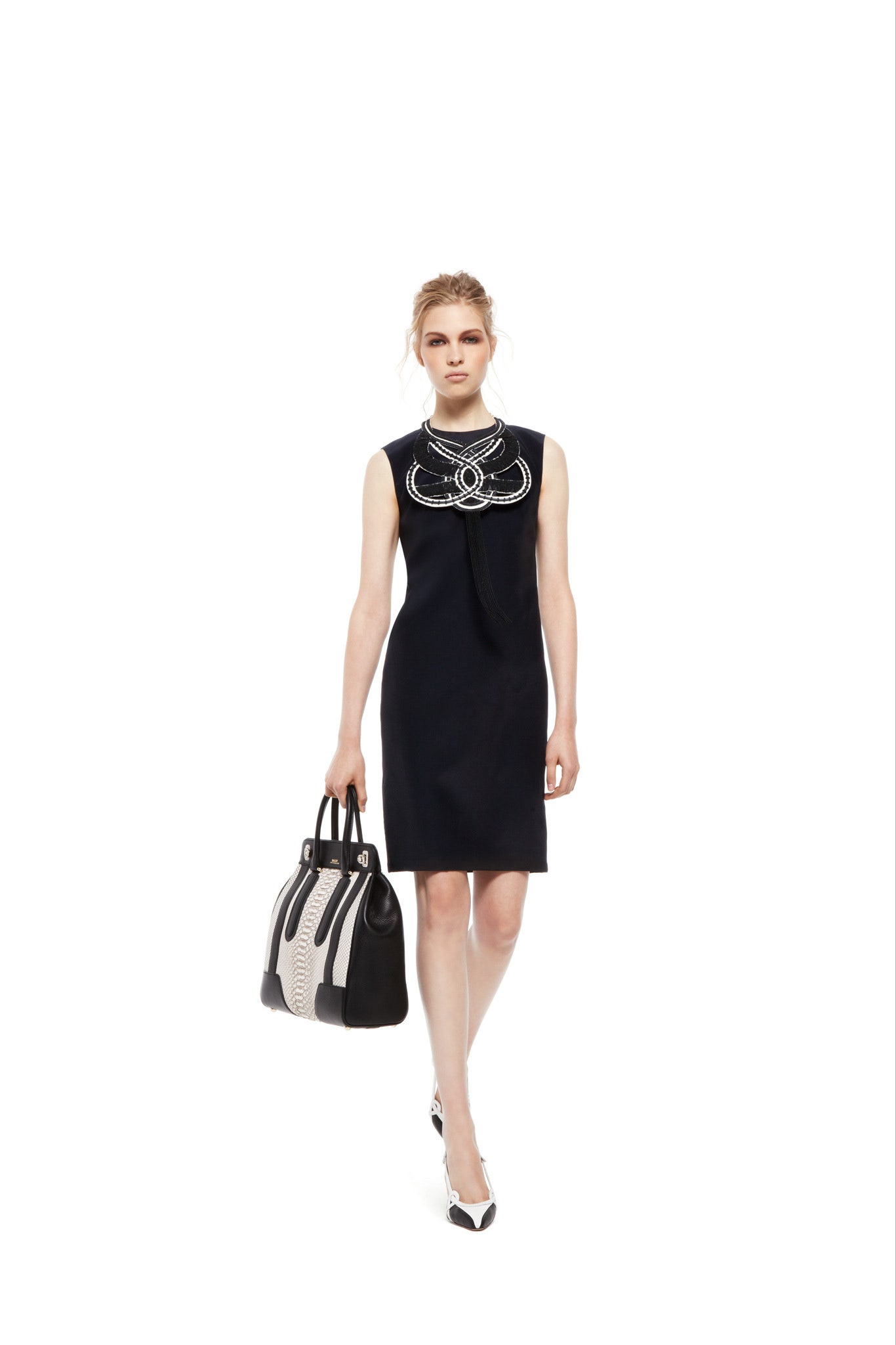 black fitted sleeveless dress