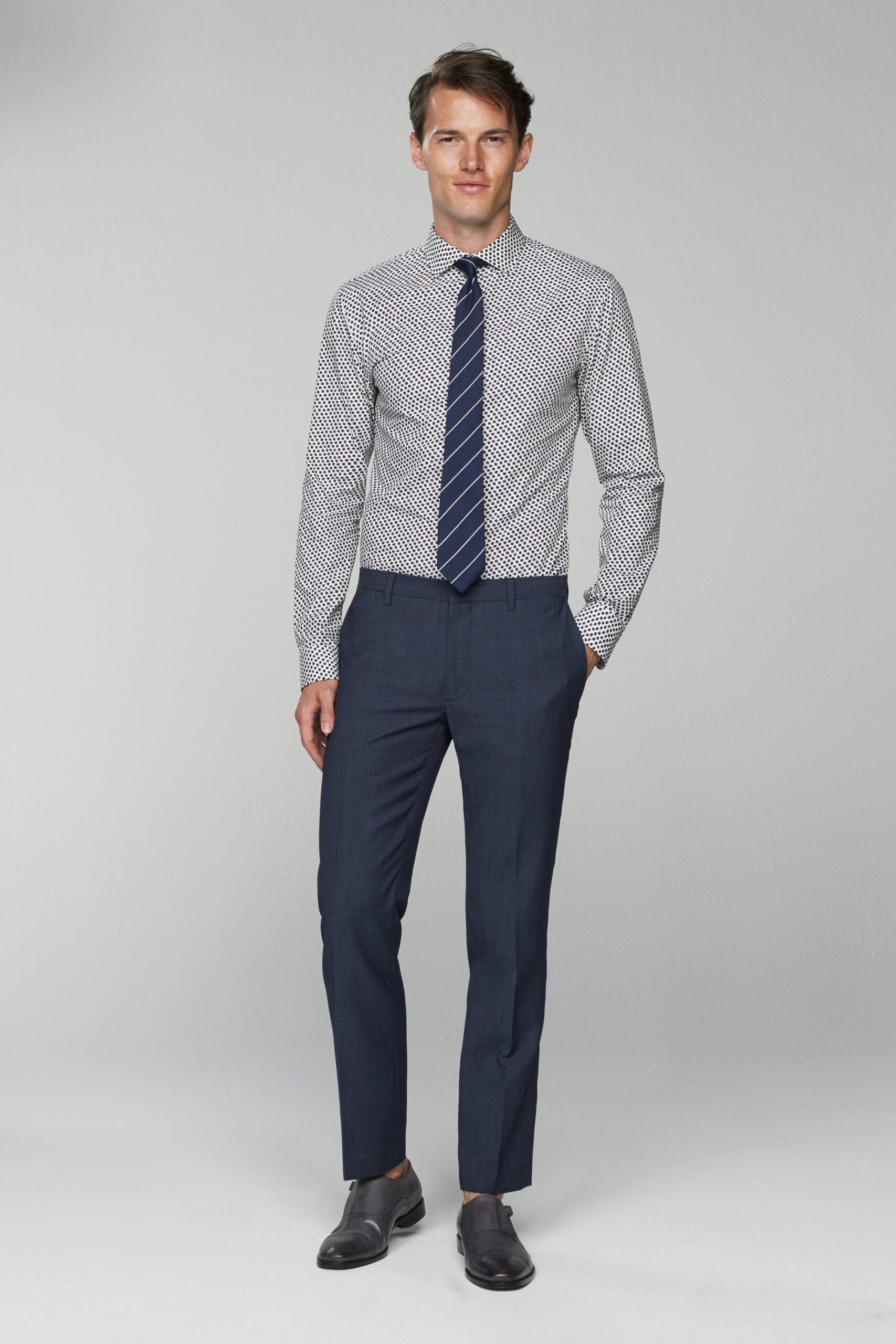 fitted printed shirt and tailored pants