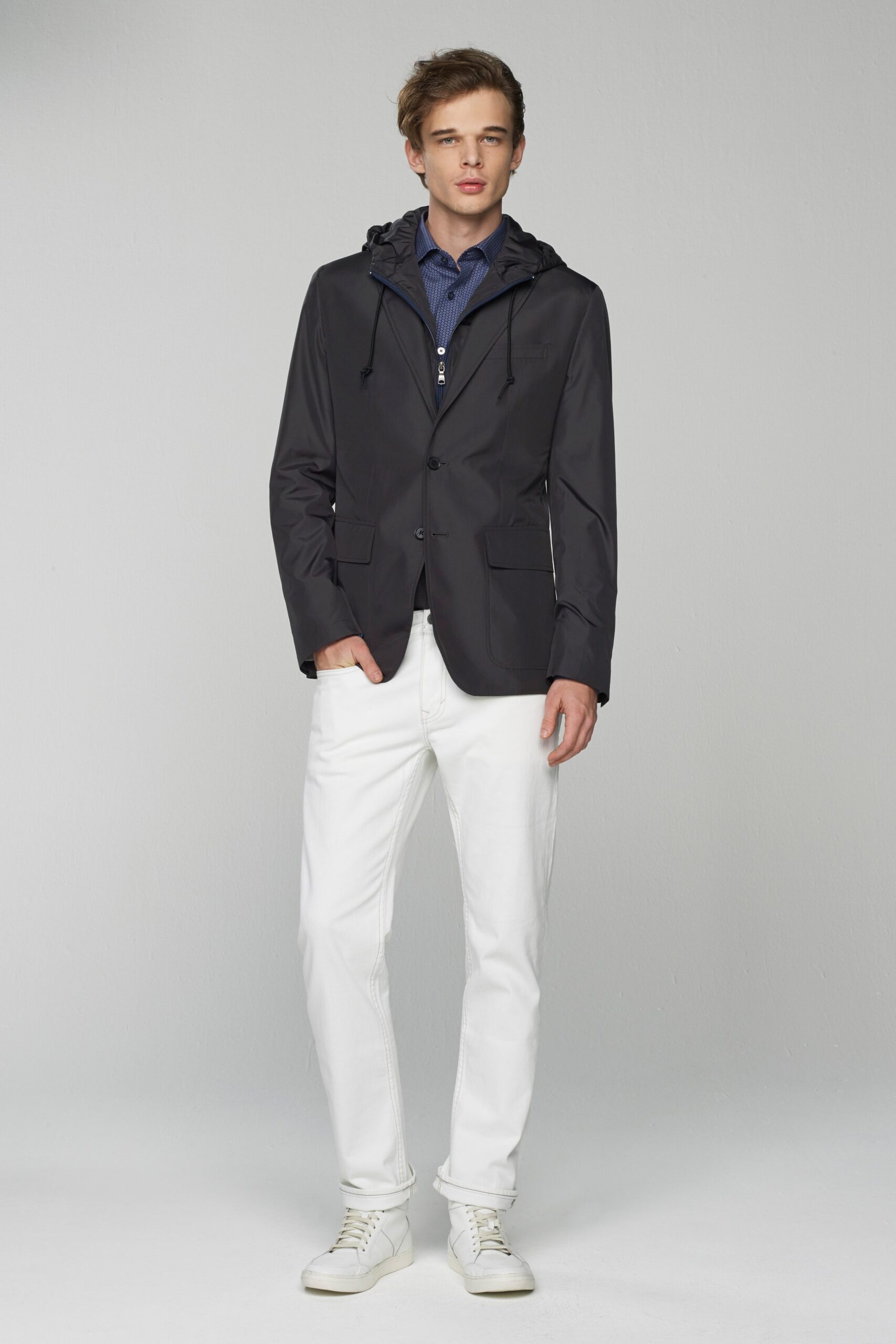 black cotton long-sleeve hooded tailored zippered jacket