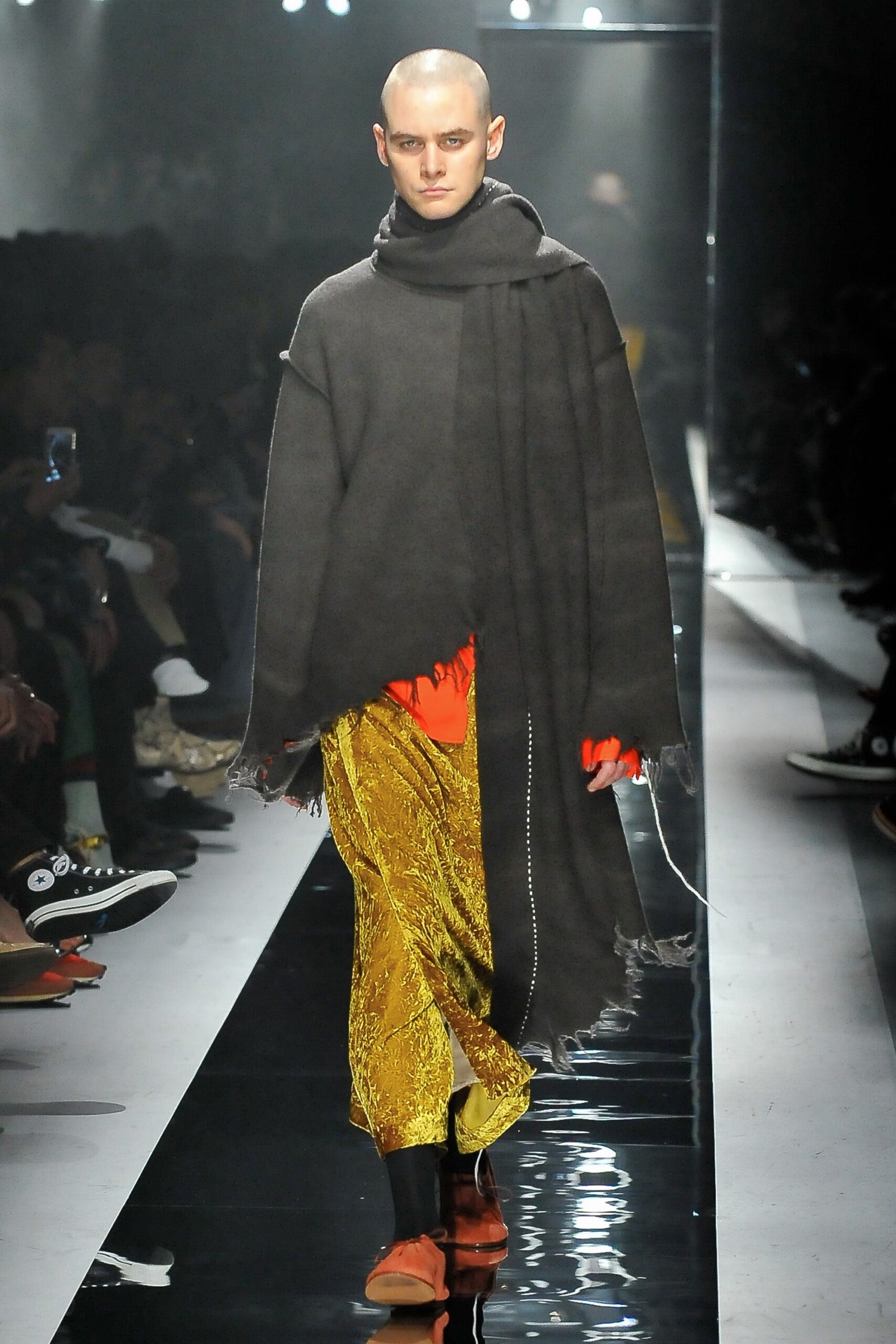 Bed j.w. Ford Tokyo F/W 17 Look 66