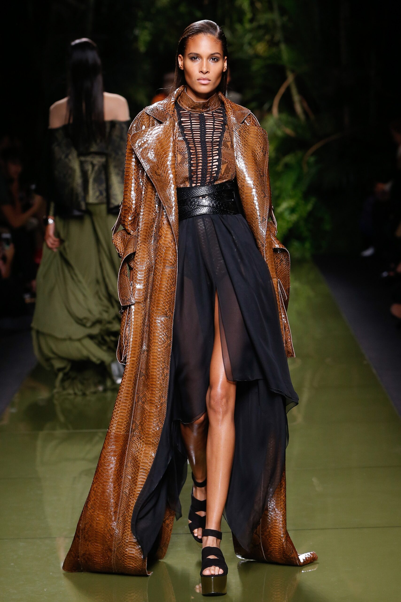 brown leather long-sleeve collared fitted zippered layered coat