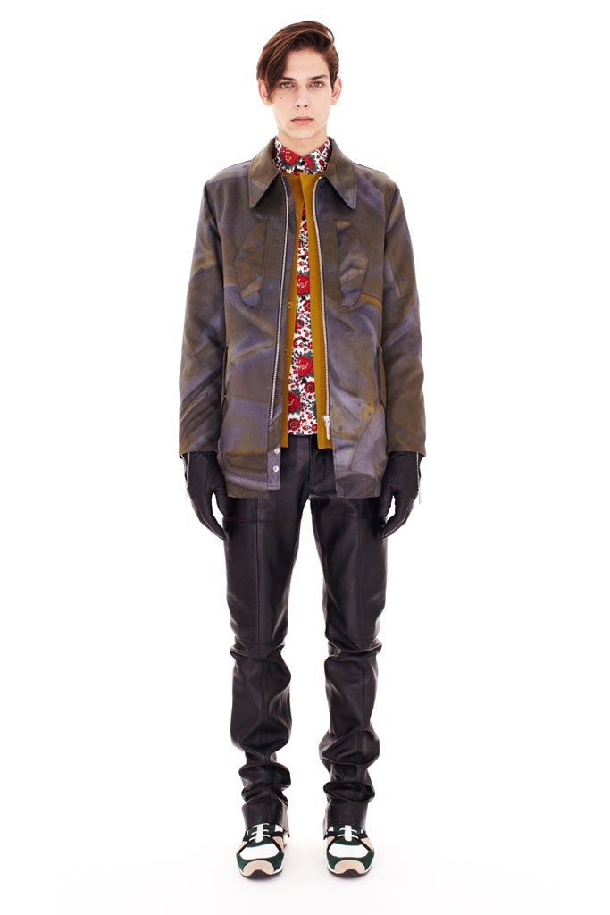 green cotton long-sleeve collared relaxed buttoned printed jacket