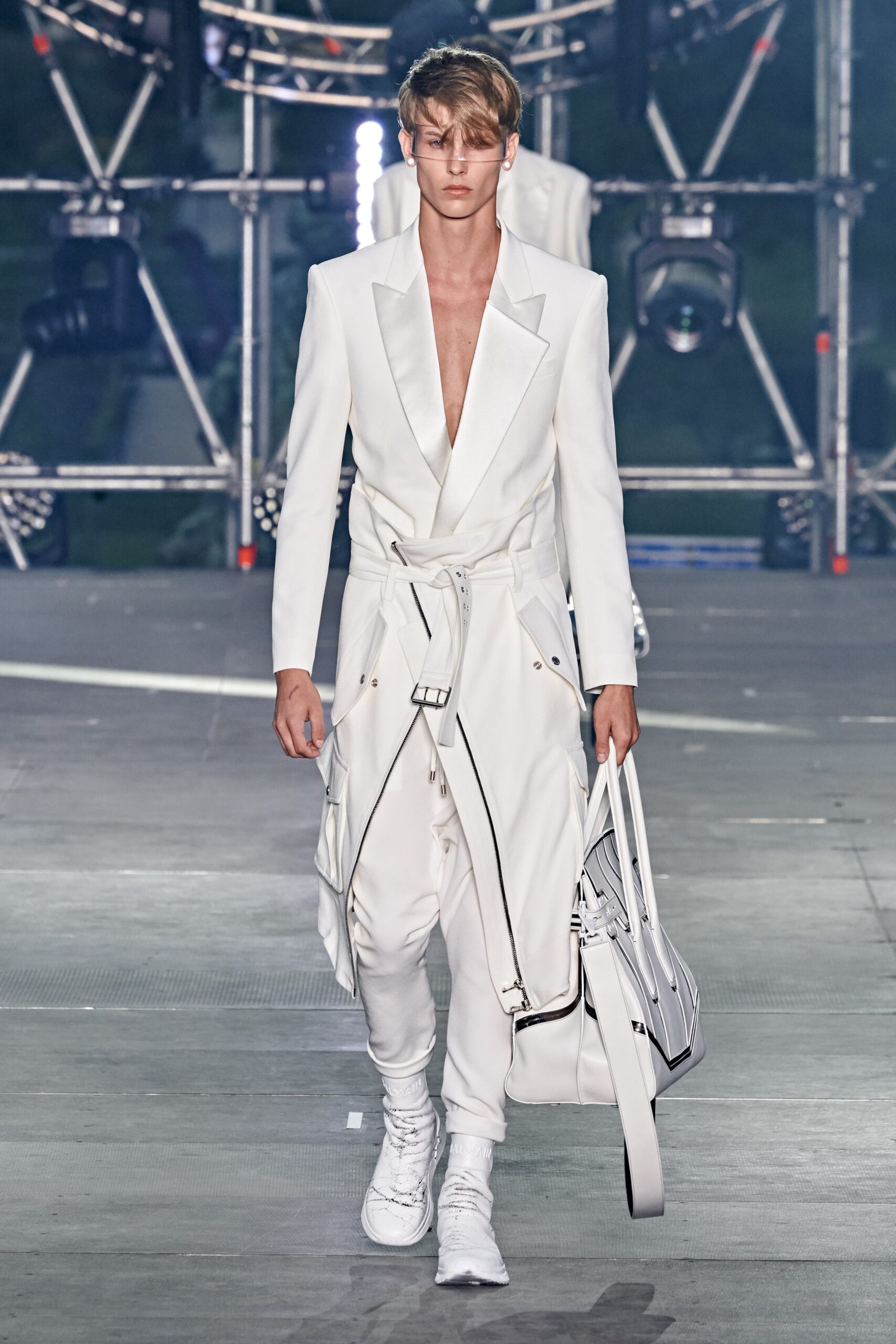 white fitted suit with bag
