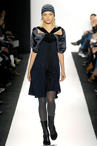 black silk pleated dress with hat