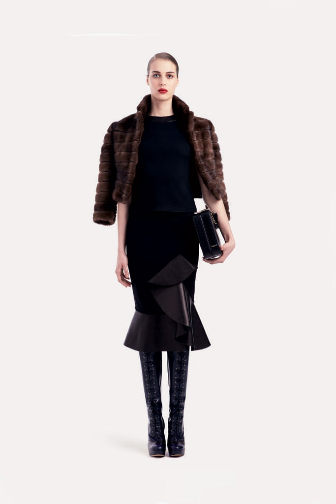brown fur short-sleeve relaxed coat