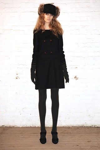 black fitted mini dress with hat