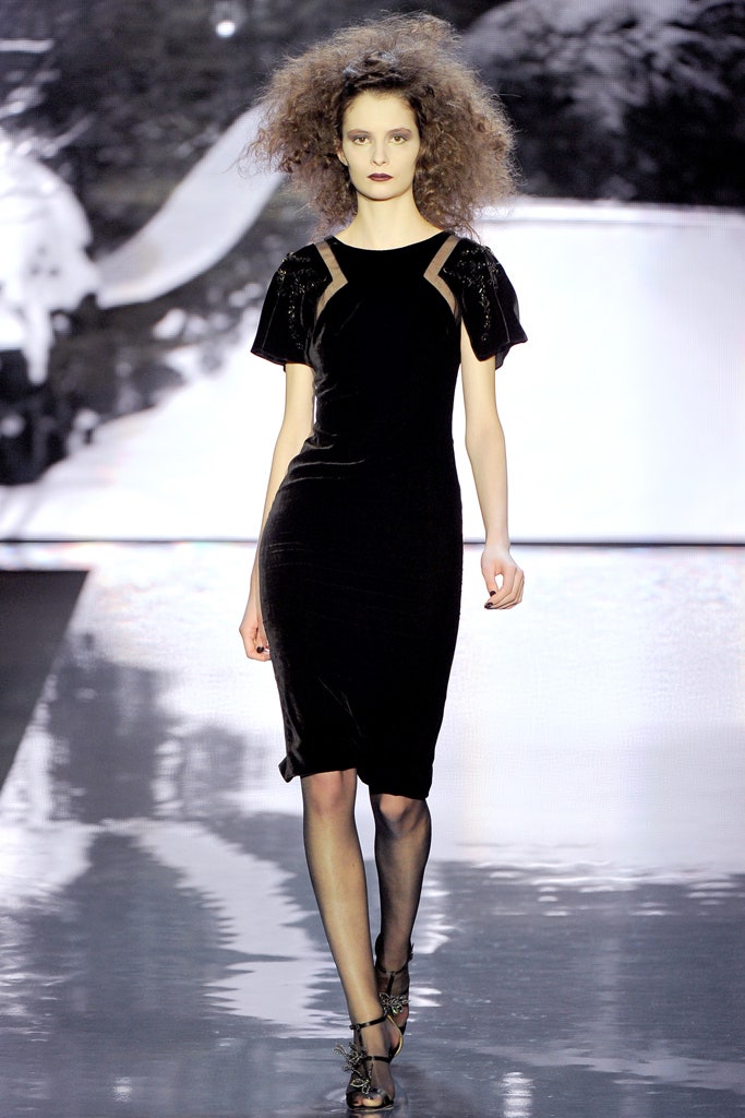 black velvet fitted dress