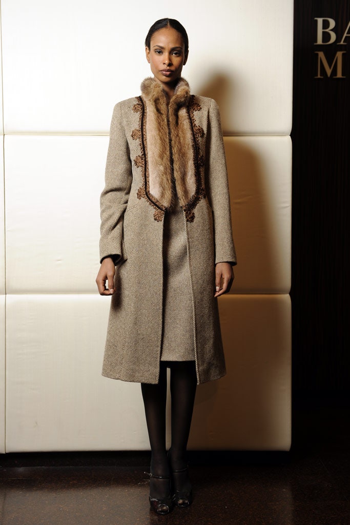 beige fur relaxed scarf