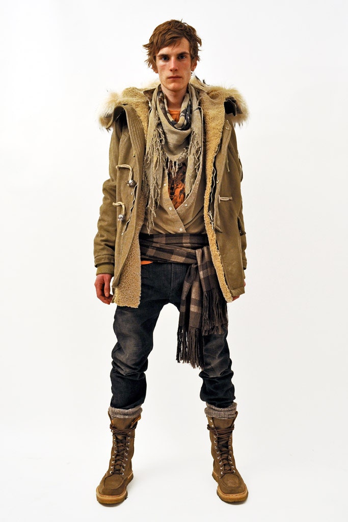 beige faux-fur long-sleeve collared relaxed zippered parka