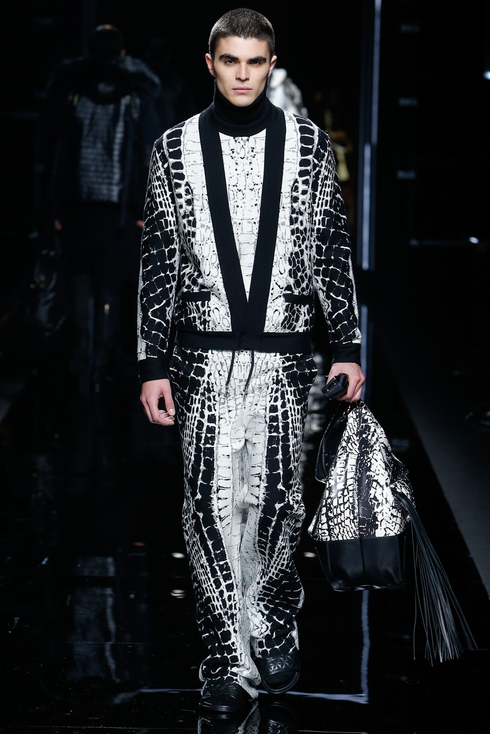 black and white printed sweater and pants