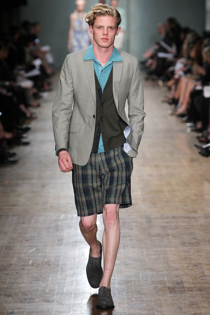 gray blazer with plaid shorts