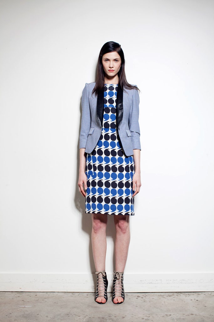 gray cotton long-sleeve collared tailored buttoned jacket