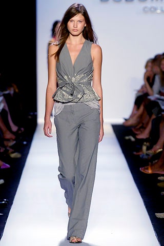 gray fitted sleeveless jumpsuit