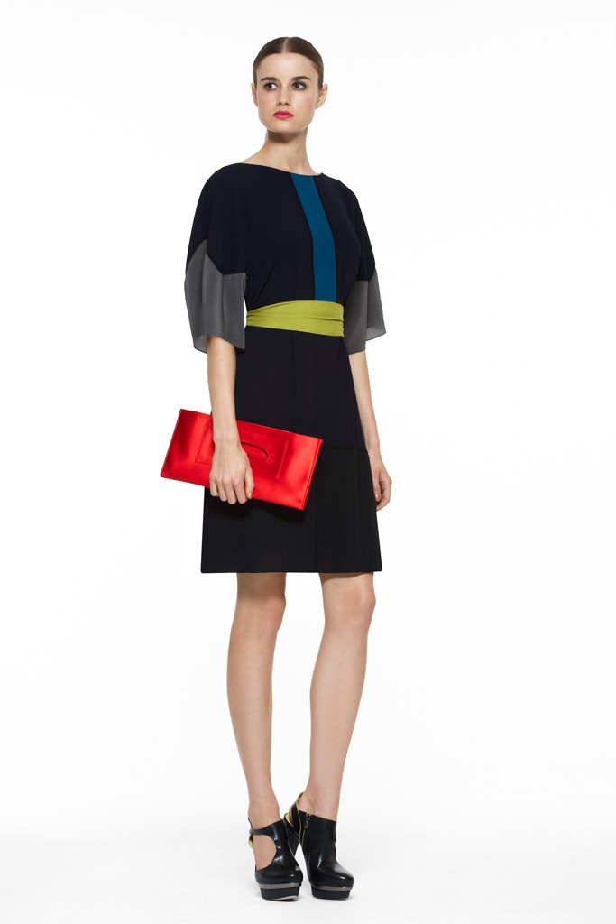 color-blocked short dress with clutch