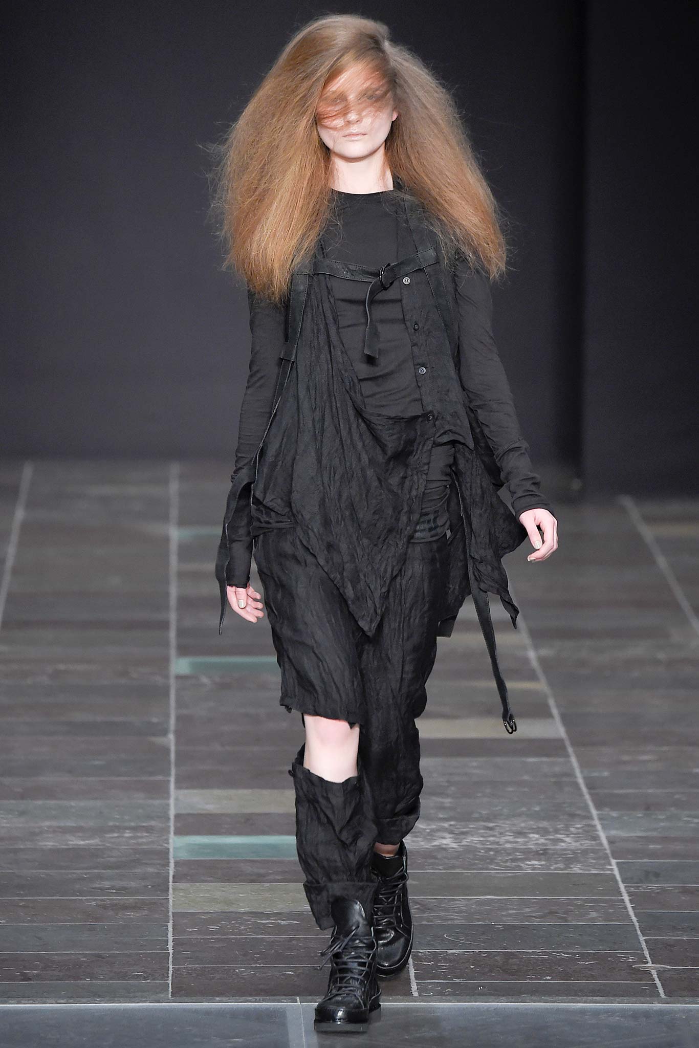 black relaxed top and pants