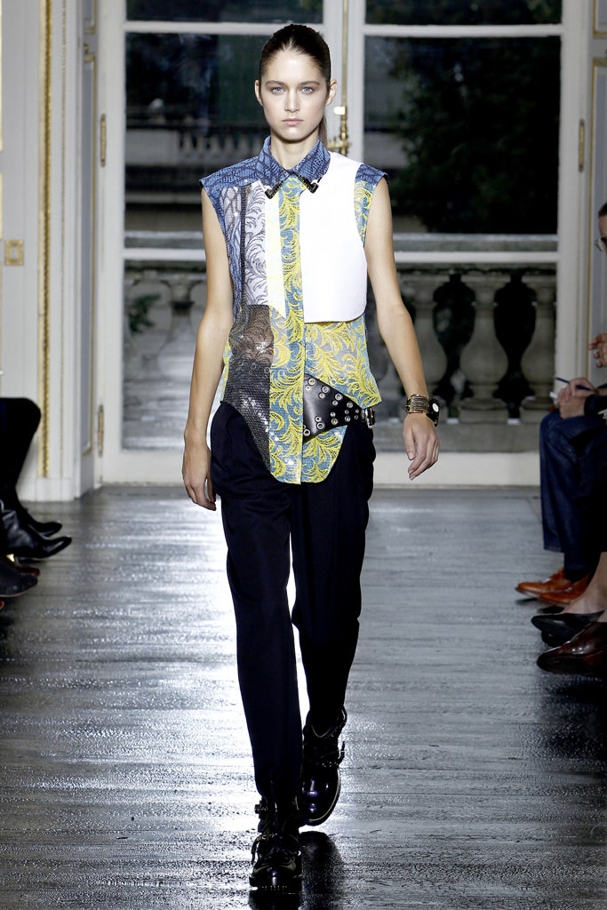 fitted printed shirt and relaxed pants