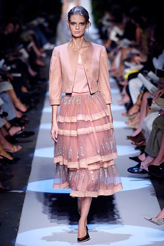 pink silk short-sleeve collared fitted buttoned jacket