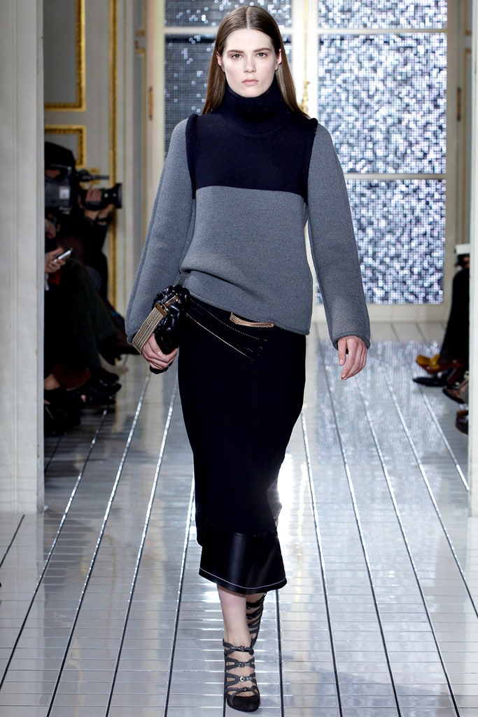gray and black color-blocked sweater