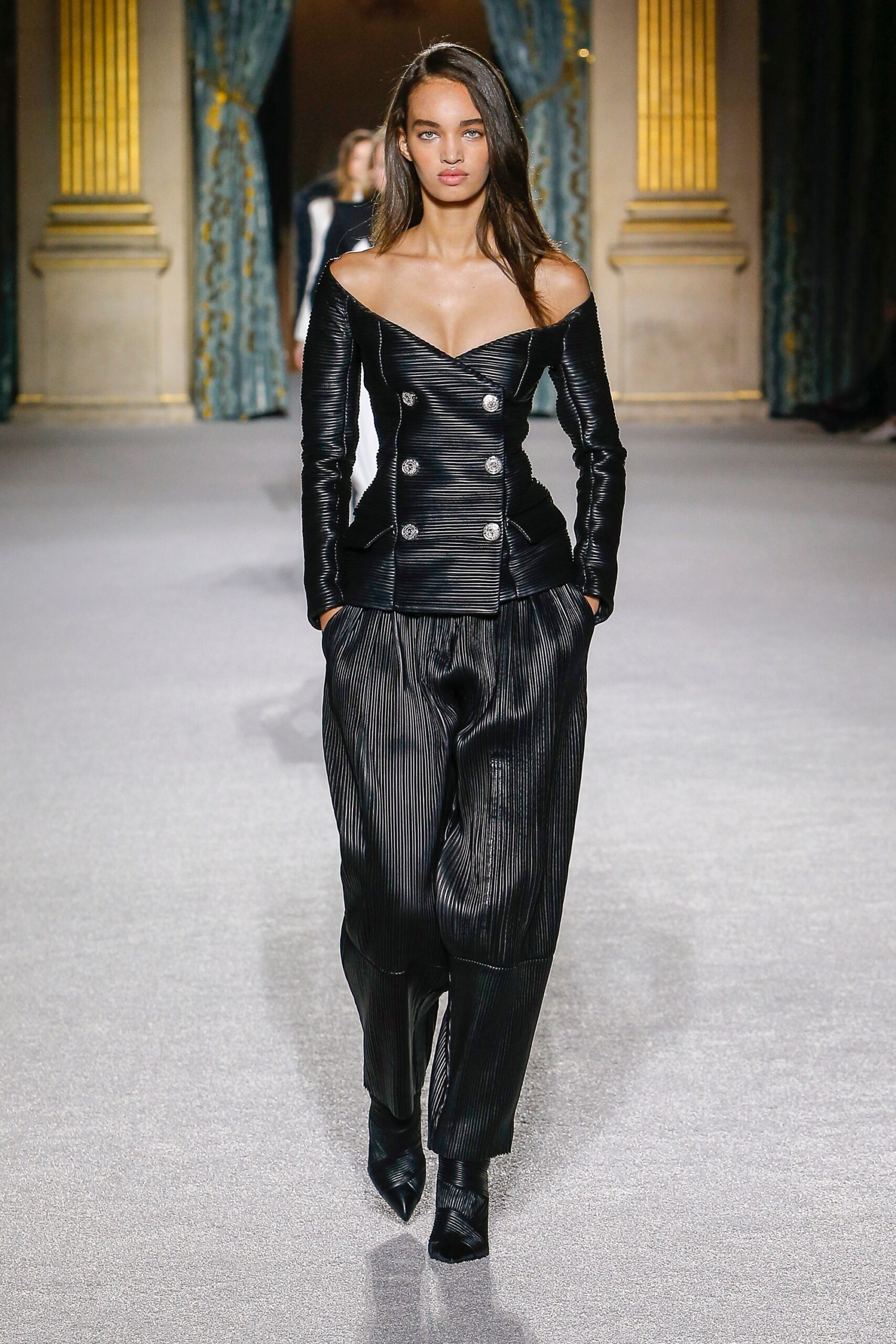 black silk off-shoulder jacket and pants