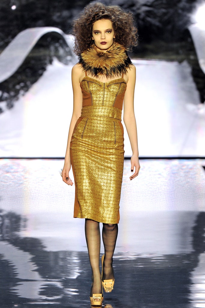 gold fitted sleeveless dress