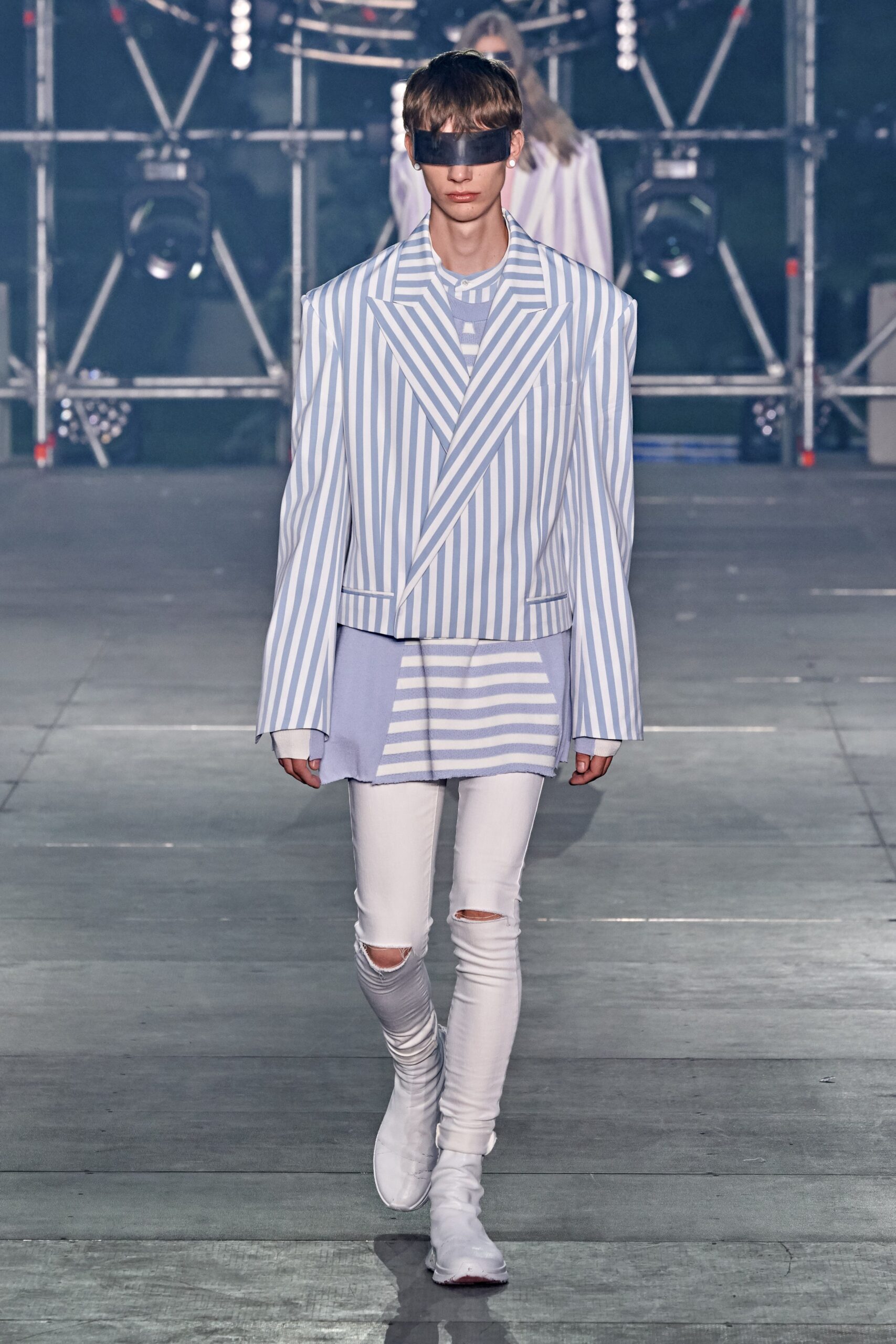 oversized striped jacket with distressed pants