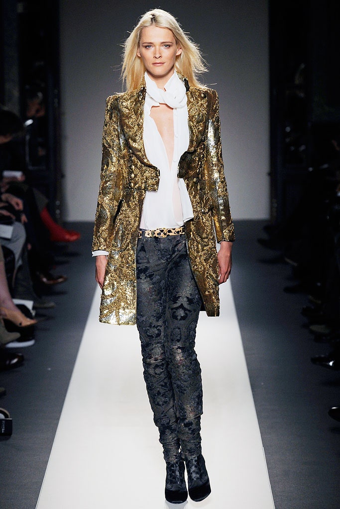 gold silk long-sleeve collared fitted embroidered shiny coat