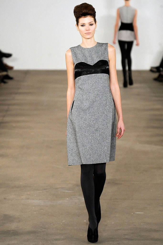 gray wool sleeveless high-neck color-blocked pockets textured midi-dress