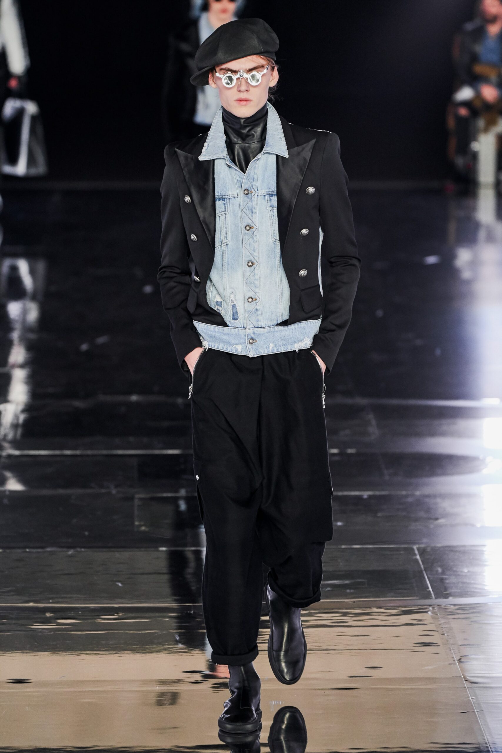 black denim long-sleeve collared fitted buttoned layered jacket