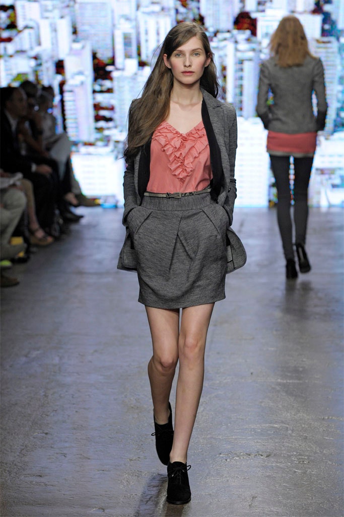 gray tailored blazer with pink top