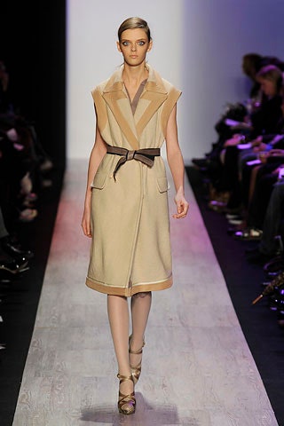 beige fitted sleeveless dress
